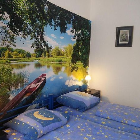 Ferienwohnung Zur Weissen Taube Dobbertin Екстер'єр фото